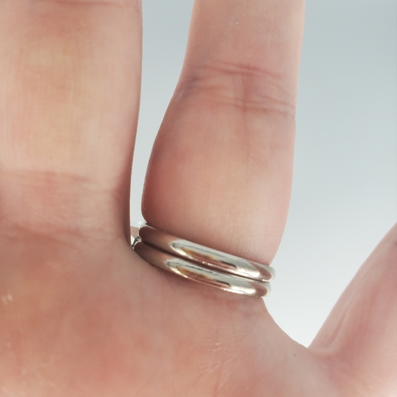 Swarovski Shades of Blue Beaded Ring - Picture 3 of 10